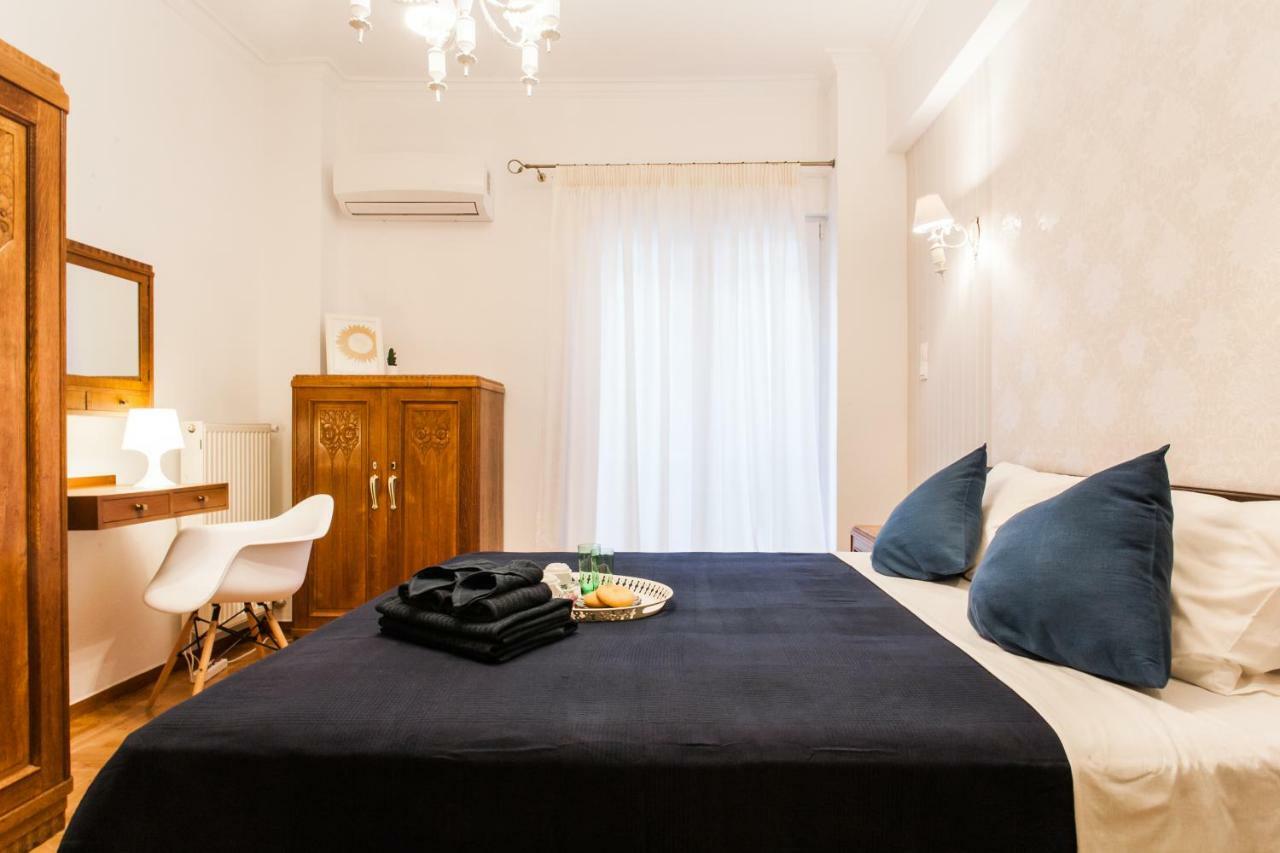 Classy Private Double Rooms In Apartment Next To Acropolis Athén Kültér fotó